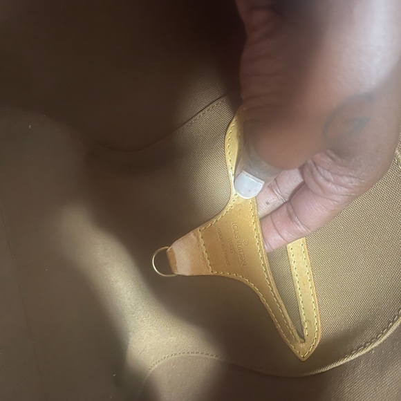 Louis Vuitton Monogram Ellipse MM - Picture 8 of 9